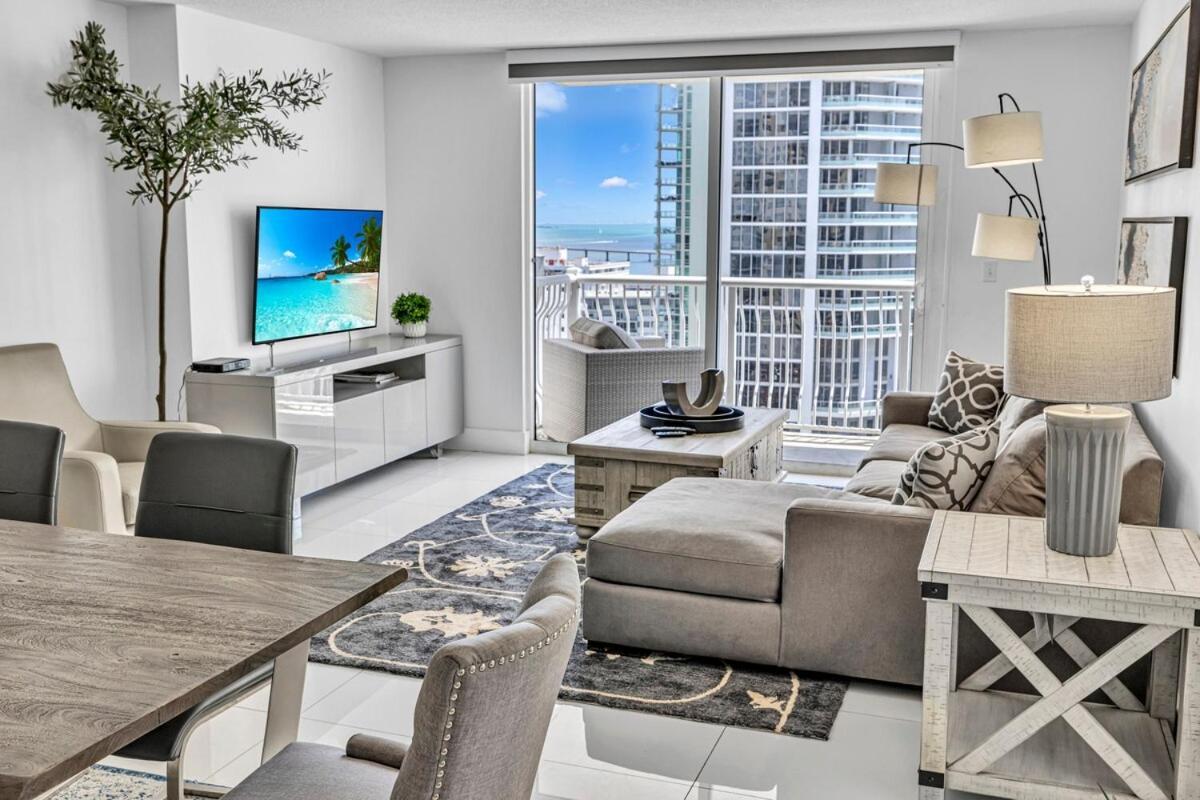 Spacious 1 Bed 1 Bth Brickell Ocean View Miami